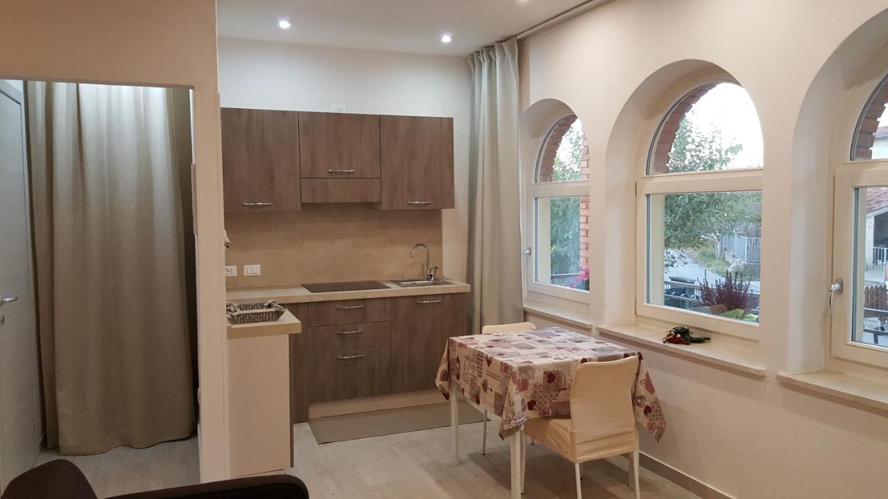 La Casetta In Collina Валеджо-суль-Минчо Экстерьер фото